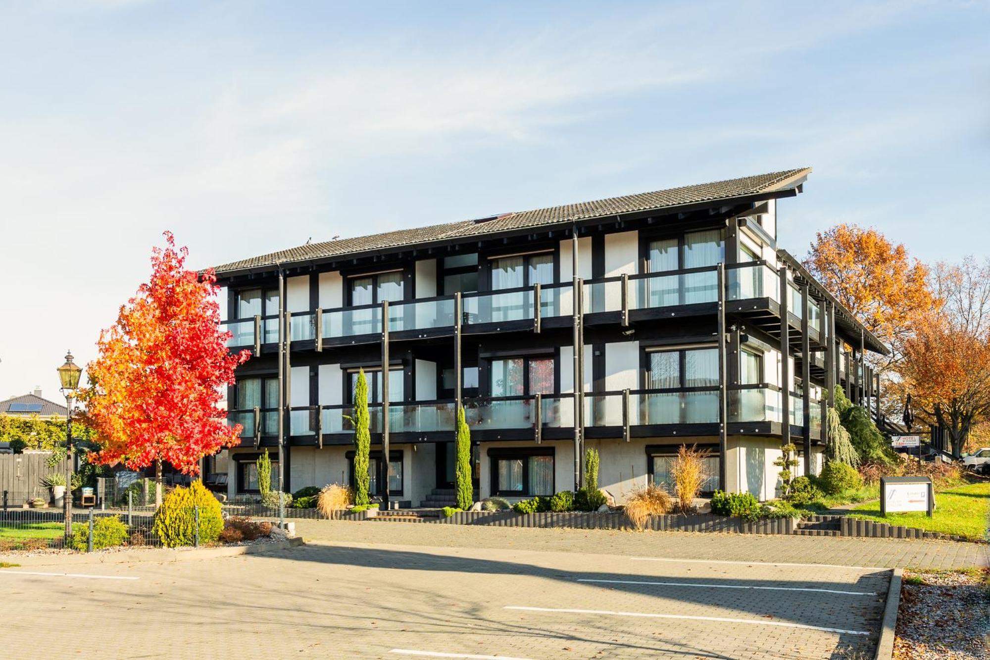 Hotel My Schildow Bagian luar foto